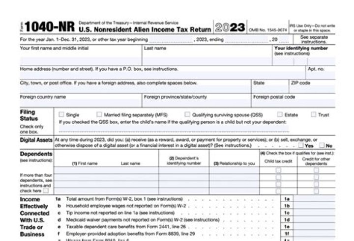 Can a j1 visa holder file a 1040?