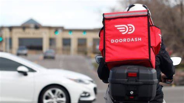 Does DoorDash deliver self employment?