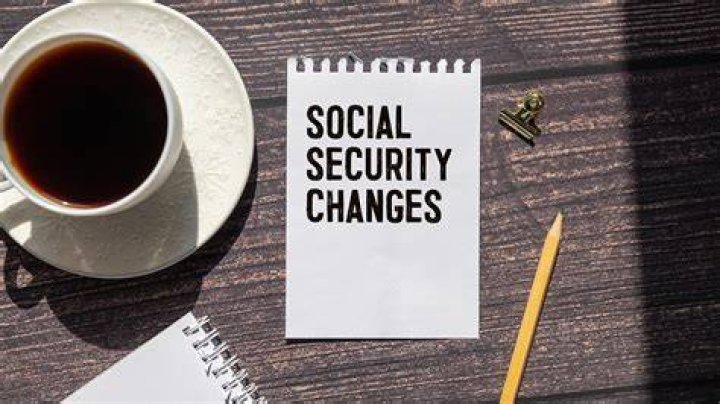 How long do you have to report changes to Social Security?