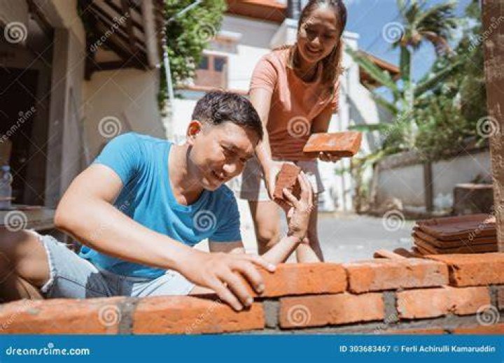 Is it good for husband and wife to work together?