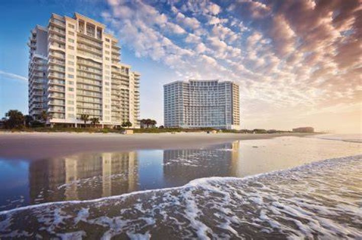 Who regulates the sale of timeshares in South Carolina?